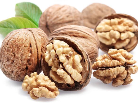 Walnuts are a useful product to increase male potency. 